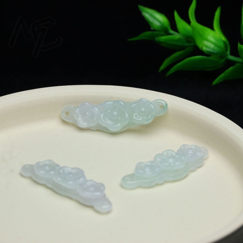 1pc Natural Jadeite Emerald Fl - огляд і ціна Women Accessories To Gift