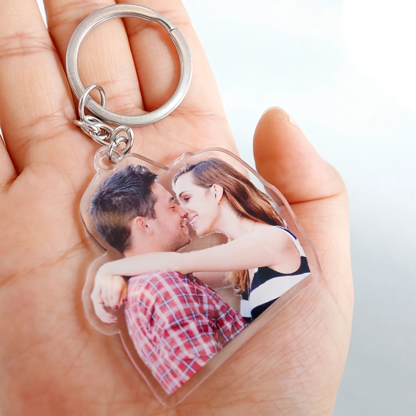 1 Custom Photo Acrylic Keychai - огляд і ціна Women'S Keychain Accessories