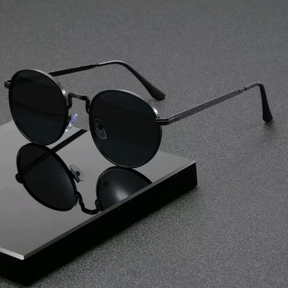 Fashion Classic Round Sunglass - огляд і ціна Women Accessories Trendy